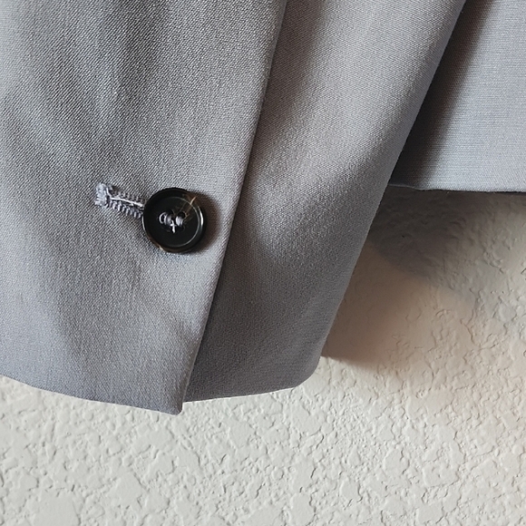 Zara Classic Lined Women's Gray Blazer with Single Button Closure Size 10 - Picture 6 of 8